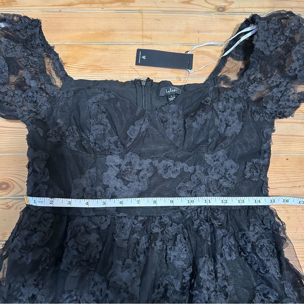 Notable Elegance Black Mesh Floral Applique Bustier Midi Dress - Picture 2 of 6